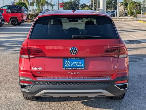 Certified 2023 Volkswagen Taos SE FWD image 5