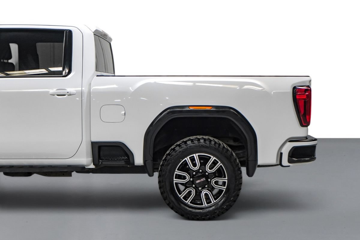 Used 2023 GMC Sierra 2500 AT4 AWD/4WD image 11