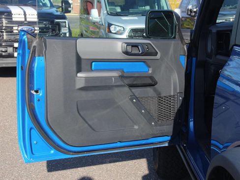 Used 2023 Ford Bronco Big Bend image 28