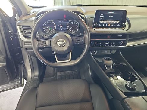 Used 2023 Nissan Rogue SV w/ SV Premium B Package AWD/4WD image 16