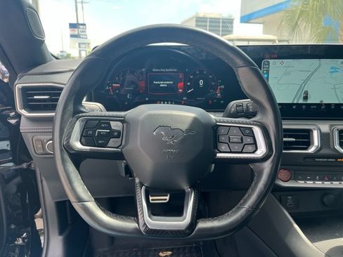 Used 2025 Ford Mustang Premium RWD image 17