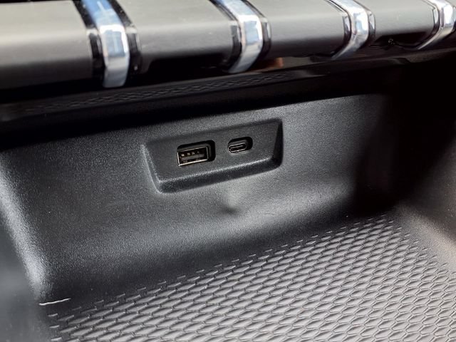 Certified 2026 GMC Terrain Elevation AWD/4WD image 10