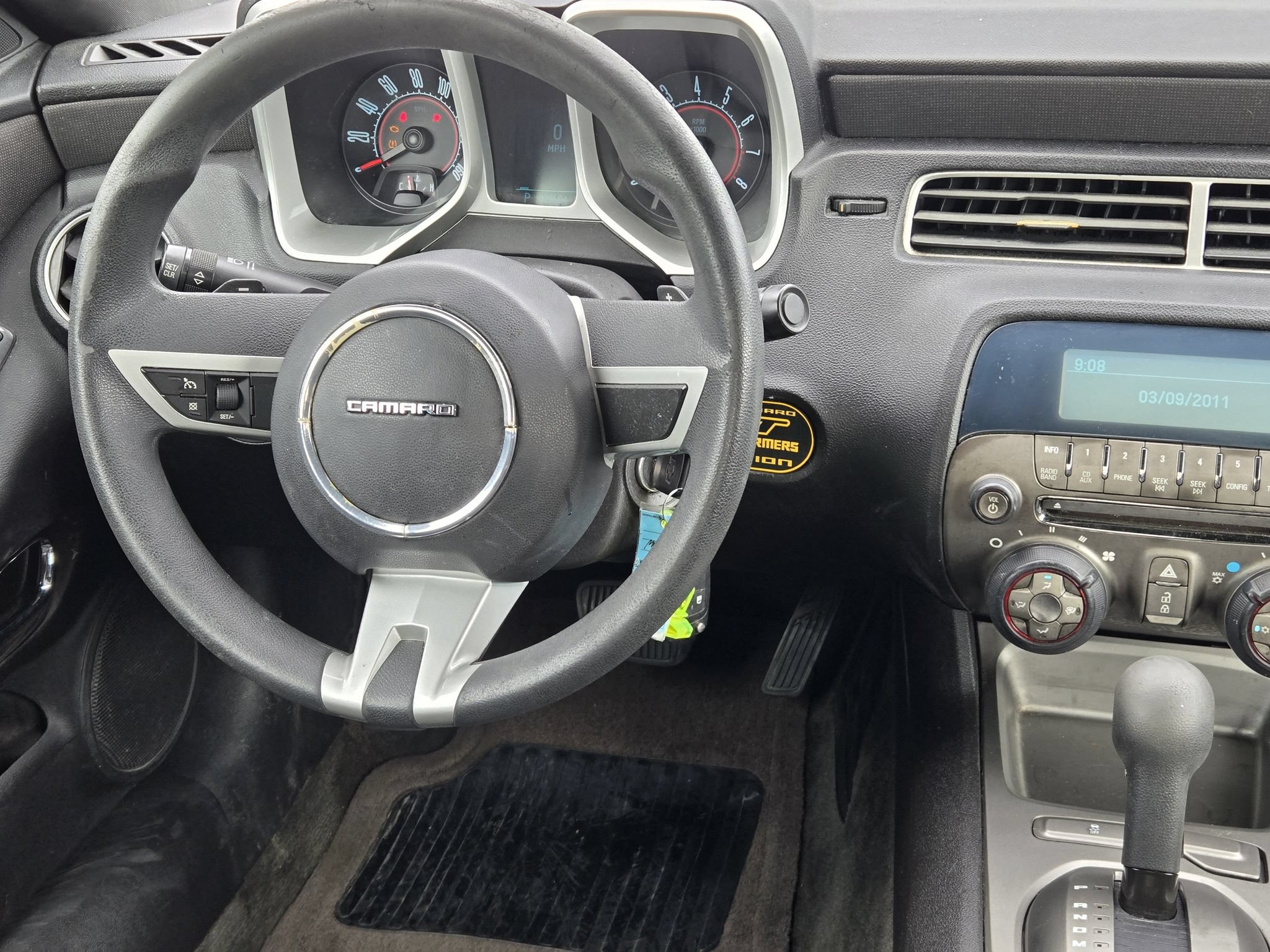 Used 2010 Chevrolet Camaro LT RWD image 27