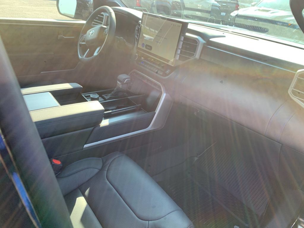 New 2026 Toyota Sequoia Platinum AWD/4WD image 17