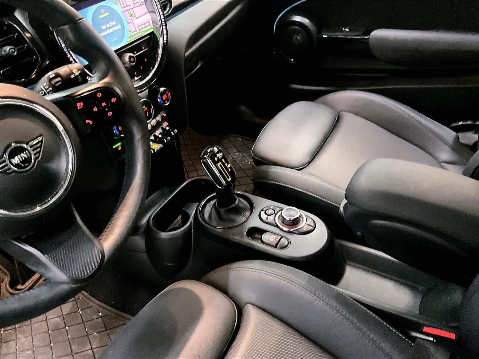 Used 2024 MINI Cooper SE FWD image 20