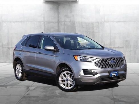 Certified 2024 Ford Edge SEL image 2