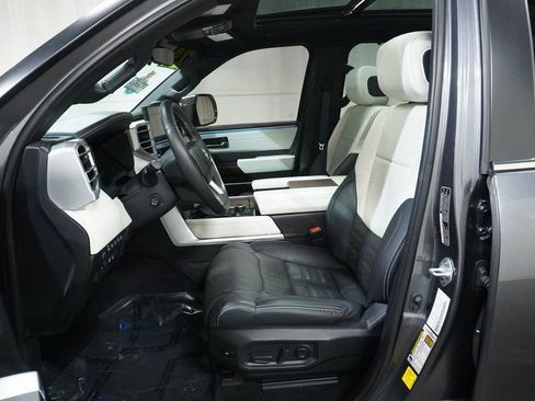 Used 2024 Toyota Tundra Capstone image 12