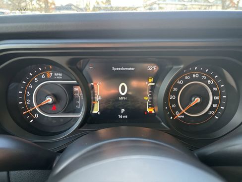 New 2026 Jeep Gladiator Mojave image 13