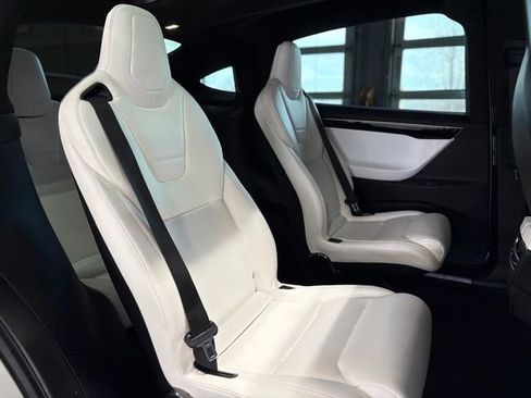 Used 2017 Tesla Model X 100D image 27