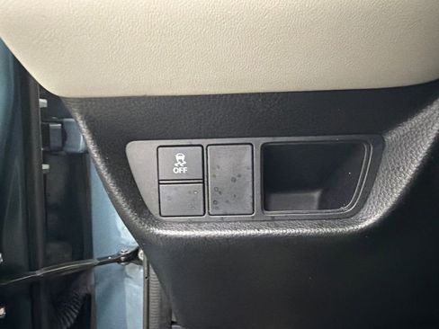 Used 2023 Honda HR-V LX image 29