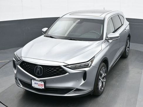 Used 2024 Acura MDX SH-AWD w/ Technology Package image 18