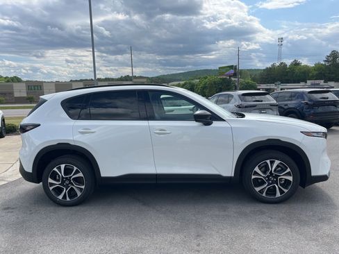 New 2026 MAZDA CX-5 Preferred AWD/4WD image 3