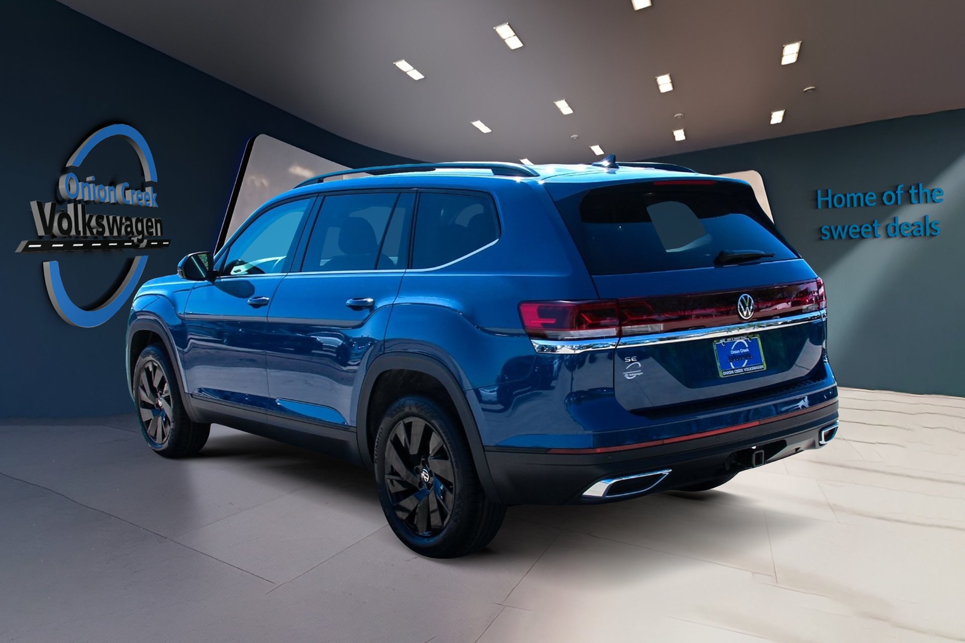 Certified 2026 Volkswagen Atlas SE FWD image 6