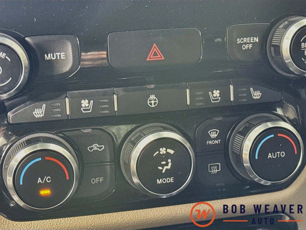 Used 2022 RAM 1500 Laramie AWD/4WD image 25