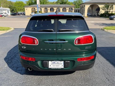 Used 2017 MINI Cooper Clubman FWD image 9