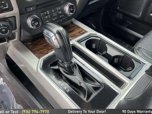 Used 2018 Ford F150 Lariat w/ Equipment Group 502A Luxury AWD/4WD image 18