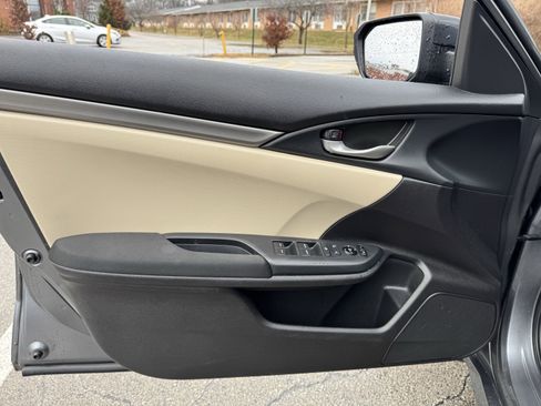 Used 2018 Honda Civic LX image 23