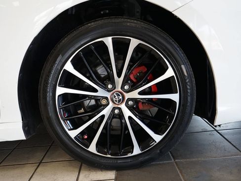 Used 2019 Toyota Camry SE FWD image 49
