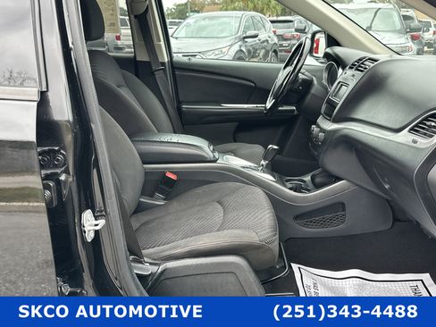 Used 2018 Dodge Journey SE w/ Connectivity Group image 13