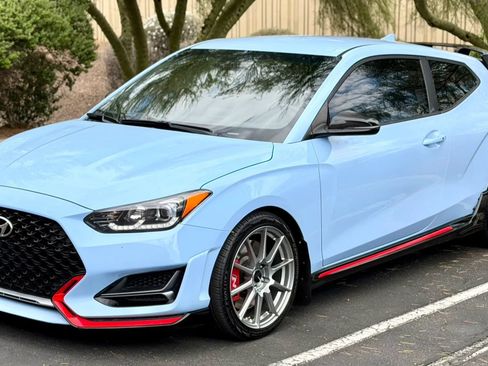 Used 2021 Hyundai Veloster N FWD image 3