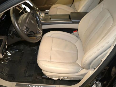 Used 2020 Lincoln MKZ Reserve w/ Elements Package image 72