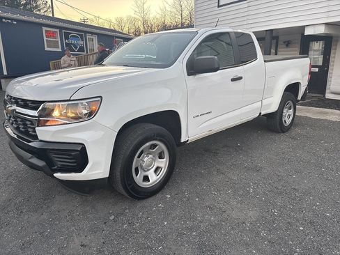 Used 2021 Chevrolet Colorado W/T w/ WT Convenience Package image 10