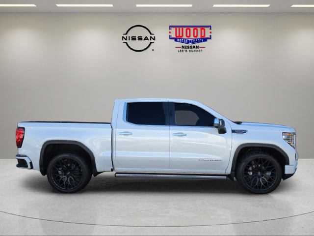 Used 2022 GMC Sierra 1500 Denali AWD/4WD image 2