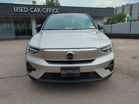 Used 2023 Volvo XC40 Recharge Plus AWD/4WD image 2