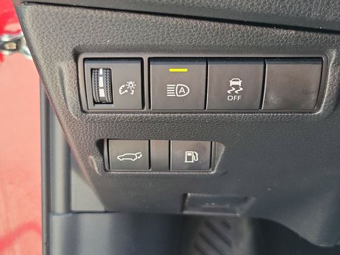 Used 2023 Toyota Corolla Cross AWD Hybrid w/ Convenience Package image 31