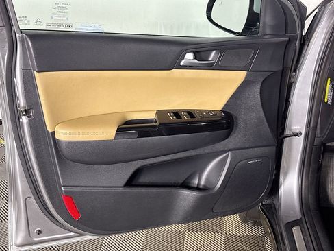 Used 2020 Kia Sportage SX image 10