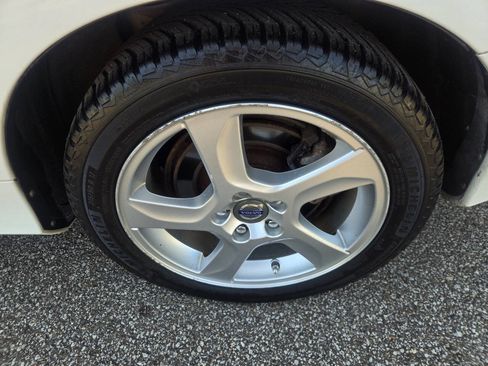 Used 2012 Volvo S60 T5 w/ Climate Pkg FWD image 38