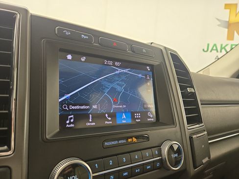 Used 2019 Ford Expedition Max XLT w/ Equipment Group 202A image 21