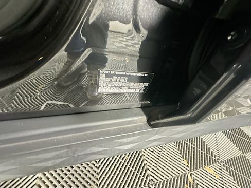 Used 2025 BMW 540i xDrive 540i xDrive w/ Premium Package image 12