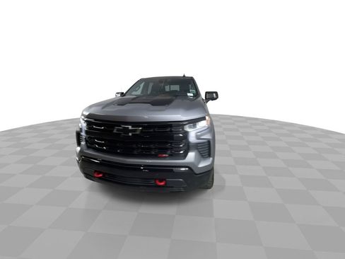 Used 2025 Chevrolet Silverado 1500 LT Trail Boss w/ LT Trail Boss Premium Package image 3