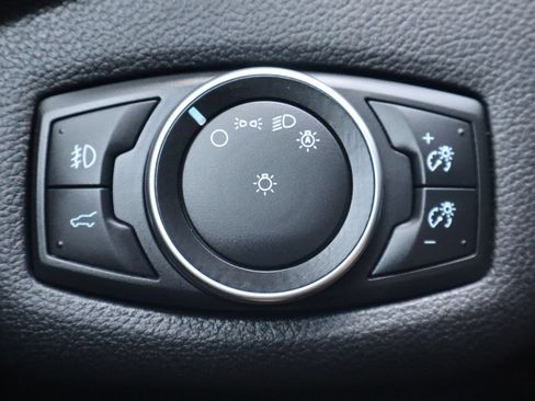 Used 2017 Ford Escape SE AWD/4WD image 29