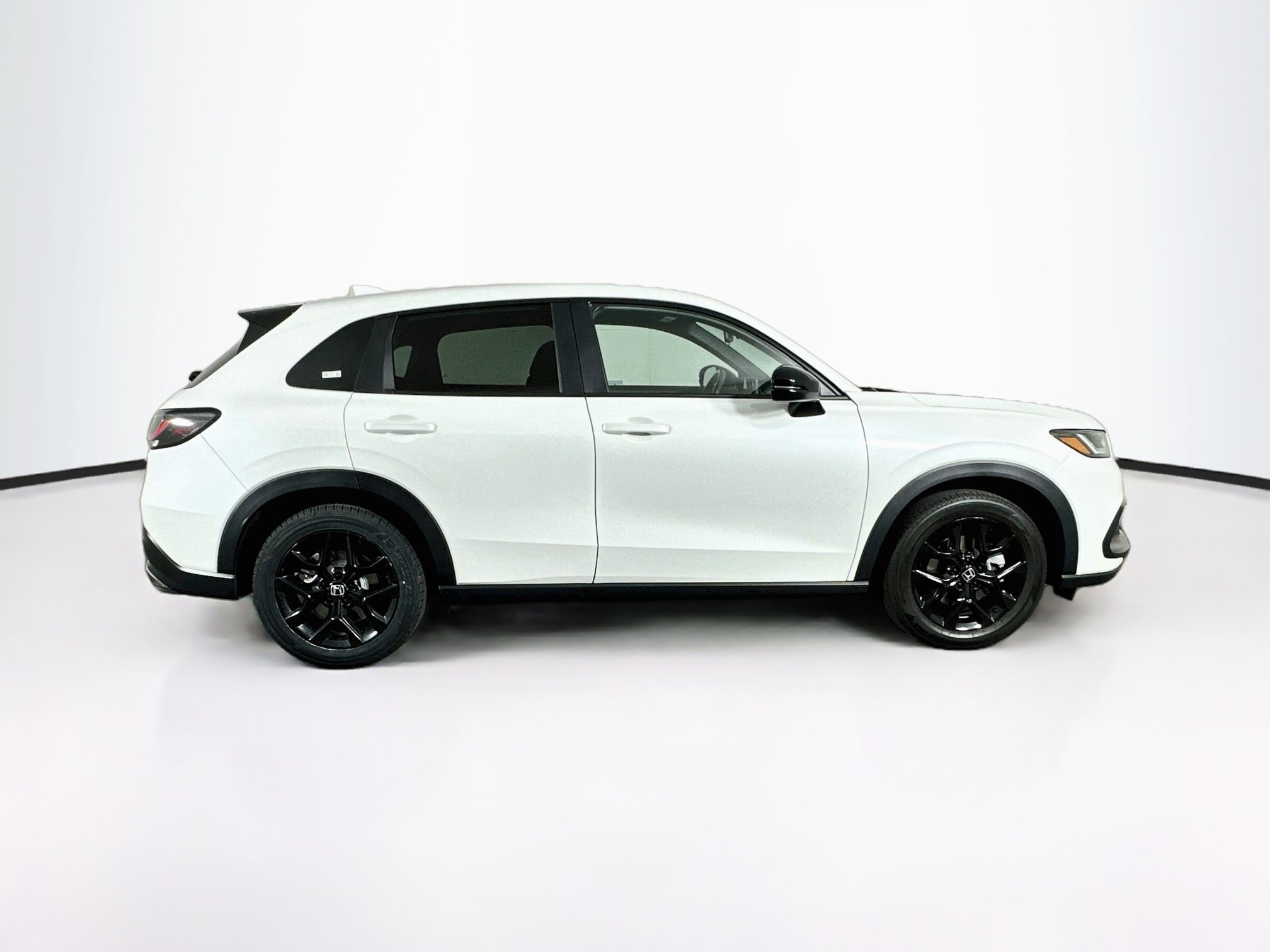 Used 2024 Honda HR-V Sport image 10