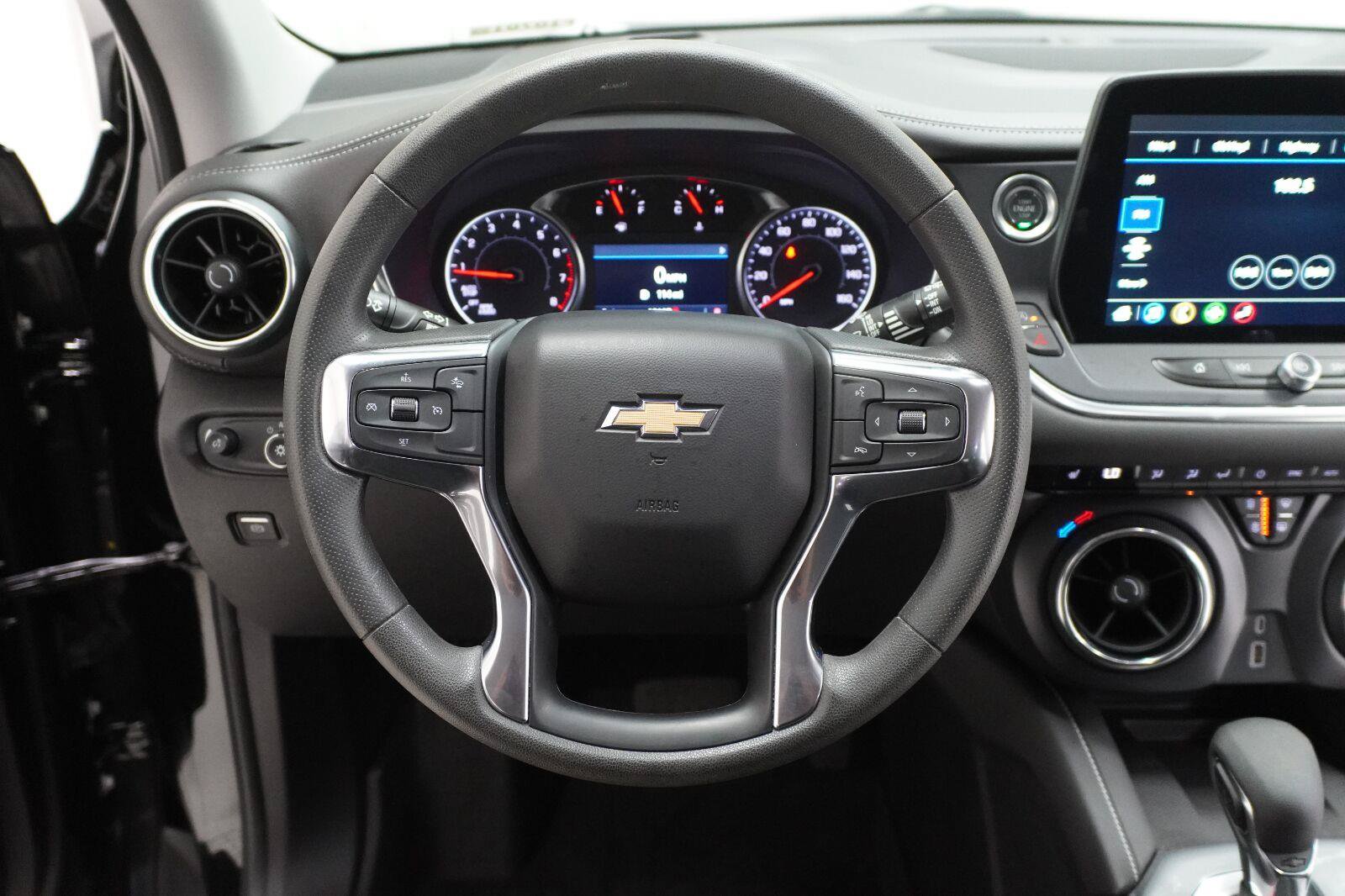 Used 2024 Chevrolet Blazer LT w/ Convenience Package FWD image 14