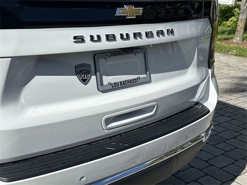 New 2026 Chevrolet Suburban LS image 22