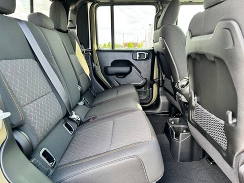 New 2026 Jeep Gladiator Mojave w/ Safety Group AWD/4WD image 13