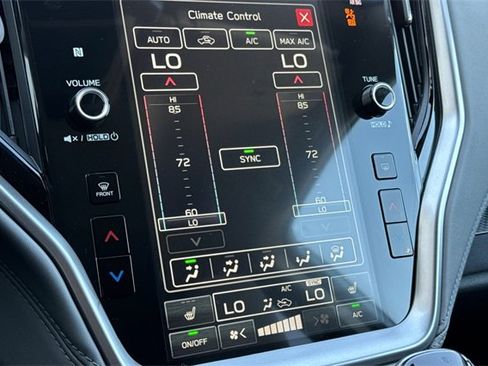 Used 2025 Subaru Outback Premium image 17