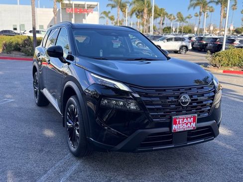 New 2026 Nissan Rogue SV FWD image 2