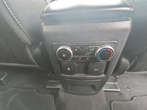 Used 2024 Ford Explorer Limited AWD/4WD image 24