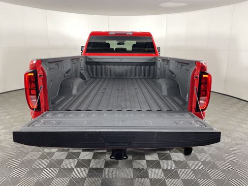 Used 2024 GMC Sierra 2500 Pro image 8
