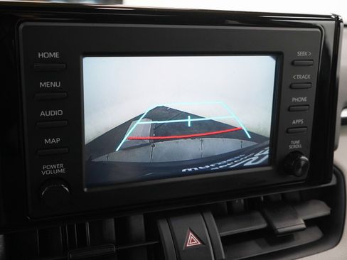 Used 2019 Toyota RAV4 XLE w/ Convenience Package image 22