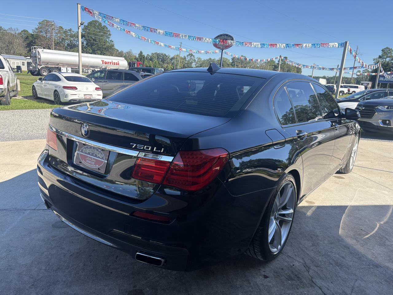 Used 2011 BMW 750Li RWD image 5
