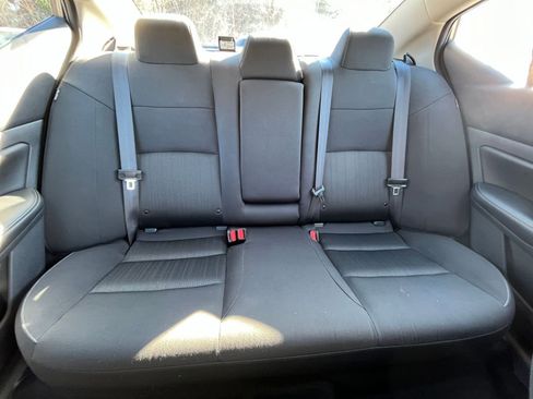 Used 2025 Nissan Altima 2.5 SV image 36