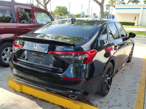 Used 2024 Honda Civic Sport image 10