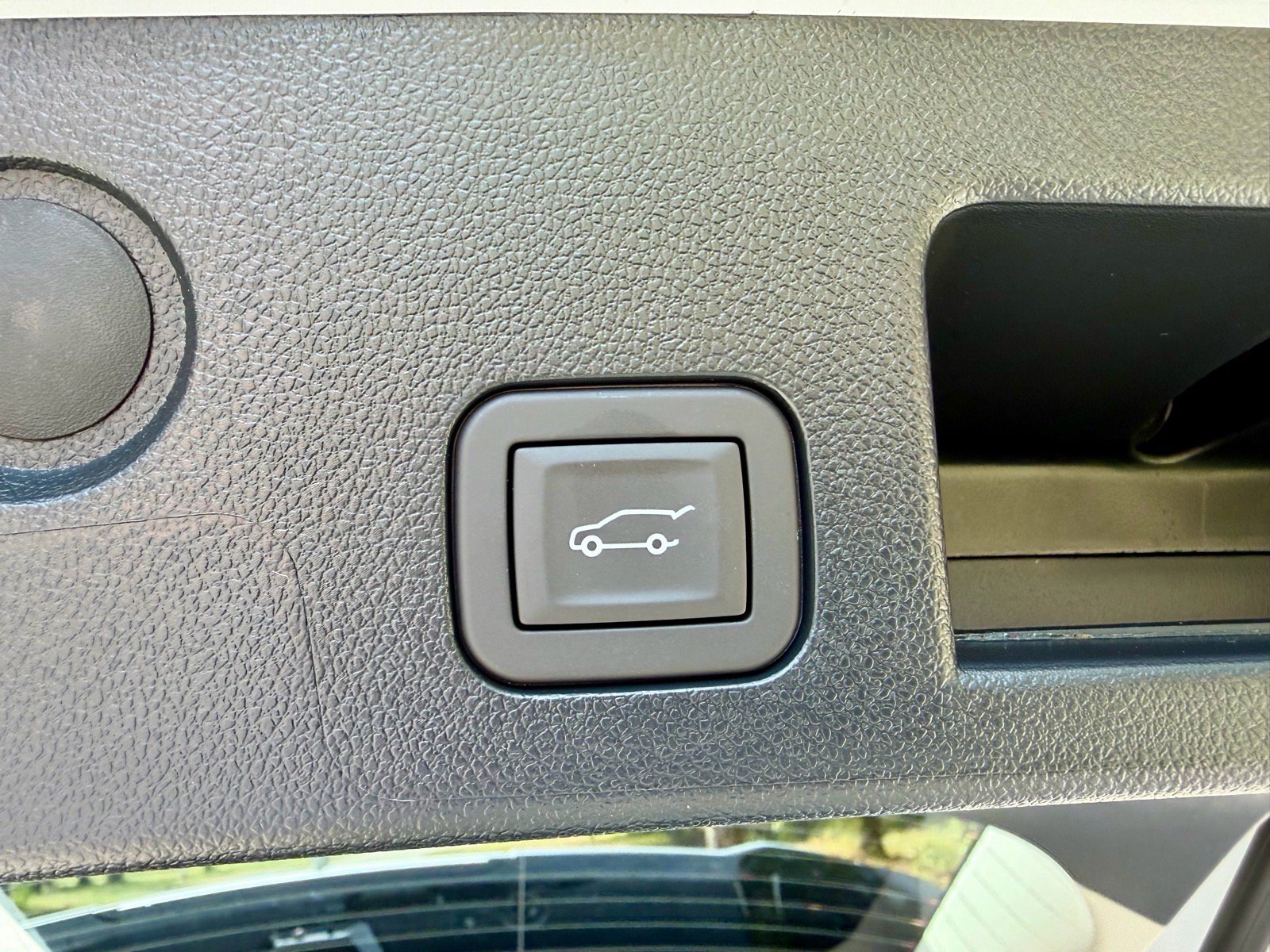 New 2027 GMC Terrain Denali w/ LPO, Floor Liner Package AWD/4WD image 24