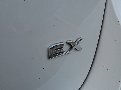 Used 2019 Kia Sedona EX image 29