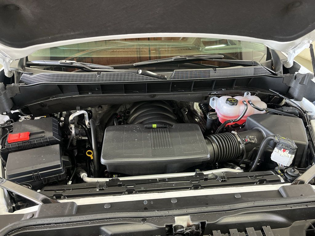 Certified 2026 Chevrolet Silverado 1500 LTZ w/ Technology Package AWD/4WD image 41